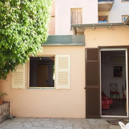 Pavillon Lilly Menton